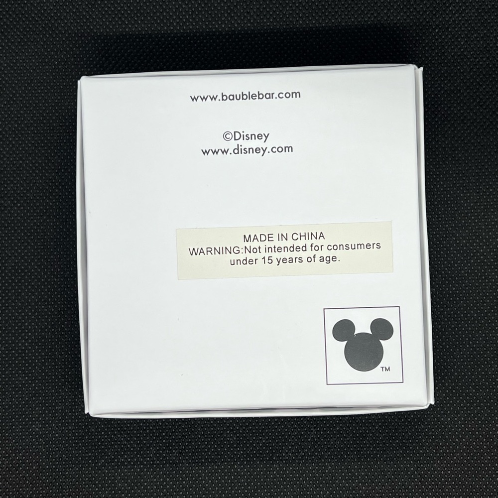 NEW BaubleBar x Disney Minnie Mouse in Fall Clothes Holding Coffee Earrings - Picture 14 of 14